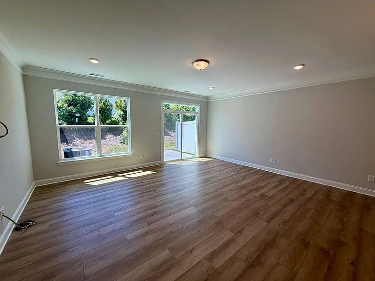 4229 Black Ct — Photo 10