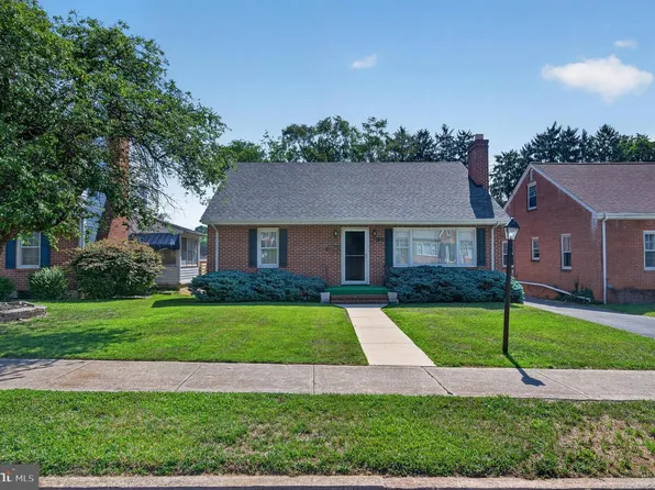 207 N Tennessee Ave, Martinsburg, WV 25401