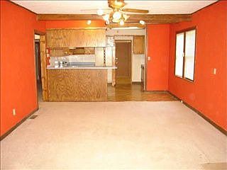 3rd image of 1302 N Louisa Ave