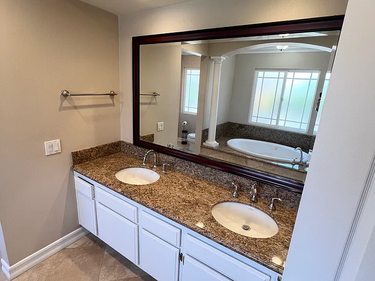 17141 Green Ln — Photo 25
