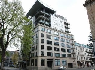 300 NW 8th Ave APT 603, Portland, OR 97209