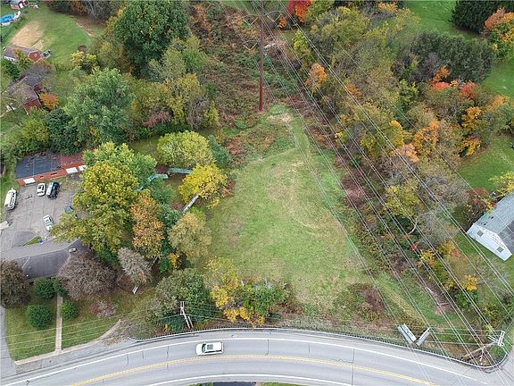 2nd image of 1865 Brodhead Rd