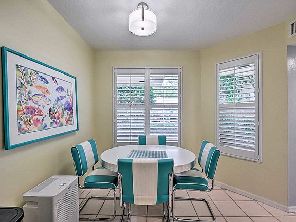 3rd image of 320 Horse Creek Dr #1-102-1