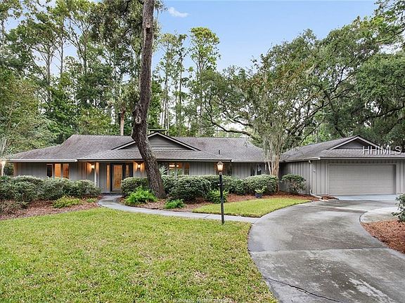 3rd image of 56 Deer Run Ln