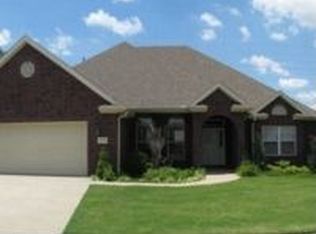 1759 N Colony Way, Fayetteville, AR 72704