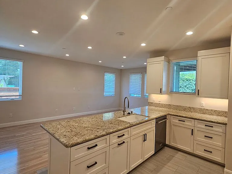 1157 Leff St #A — Photo 11