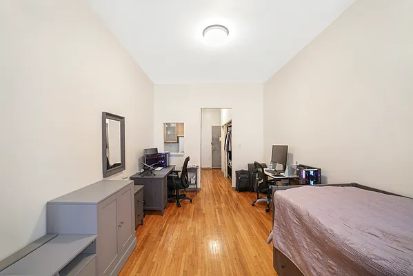 Rented by Oxford Property Group | media 27