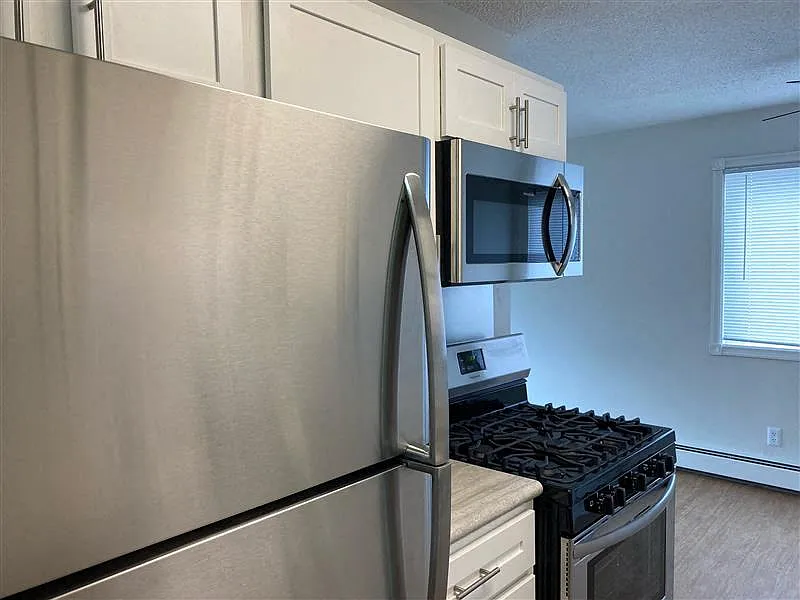 Minnetonka Heights Apartments — Photo 4