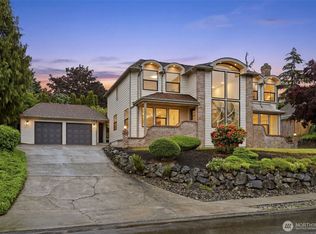 57 Chapman Loop, Steilacoom, WA 98388
