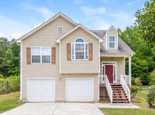 1440 Paddocks Ct, Powder Springs, GA 30127