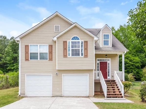 1440 Paddocks Ct, Powder Springs, GA 30127