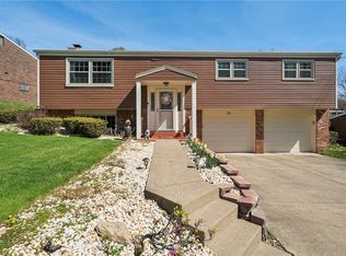 73 Ridgecrest Dr, Pittsburgh, PA 15235