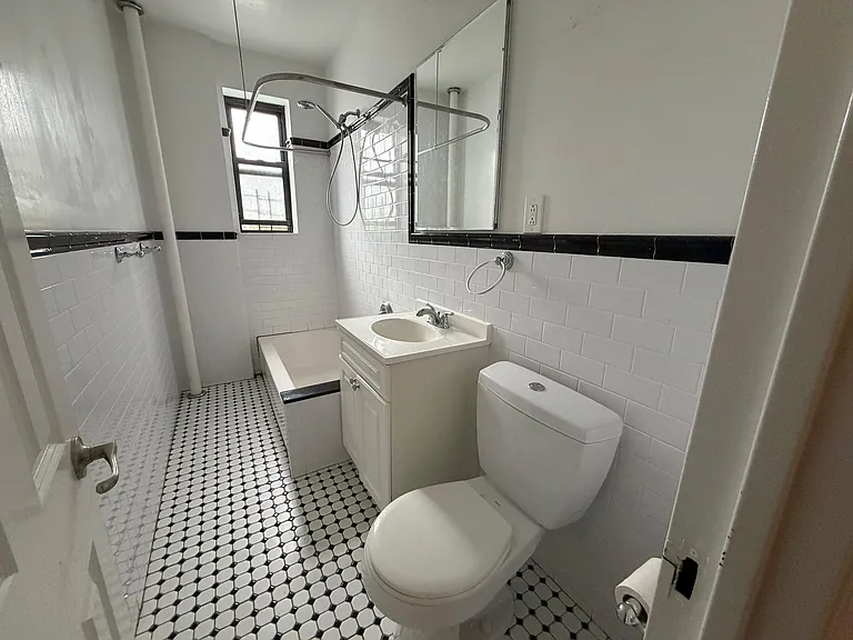 17290 Highland Ave #2B — Photo 8