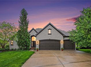 10515 N Michigan Ave, Kansas City, MO 64155