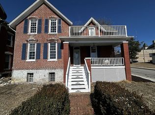 601 Atchison St, Atchison, KS 66002