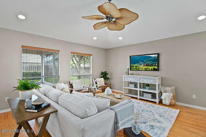 1st image of 181 Crosscove Cir