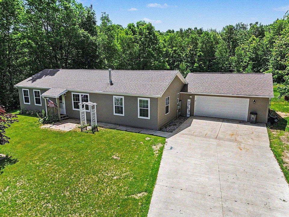 1st image of 2020 E Long Lake Rd