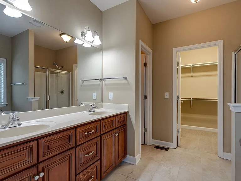 3046 Foust Dr — Photo 14