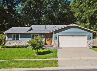 7351 Niagara Ln N, Maple Grove, MN 55311