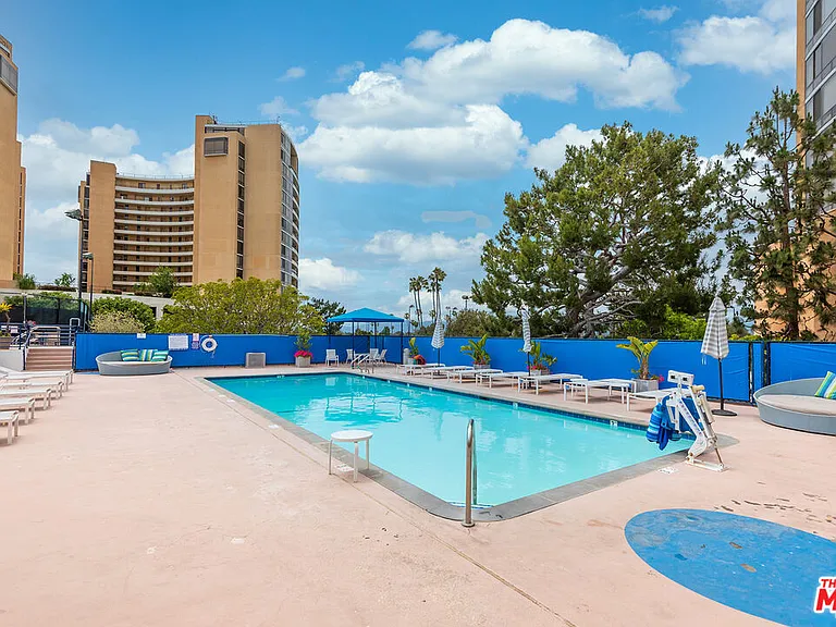 4265 Marina City Dr #415 — Photo 46