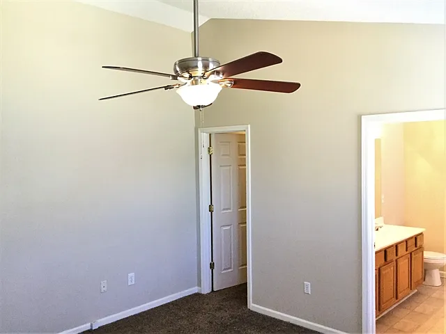 5915 Leawood Run Ct — Photo 9