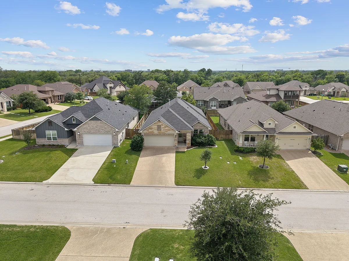 Building Photo - 3516 Falston Grn