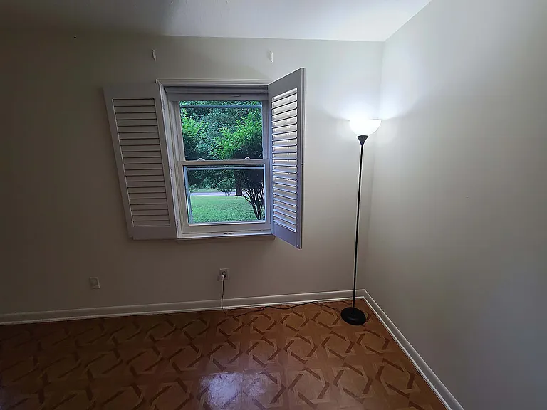 1002 Dixon Dr — Photo 54