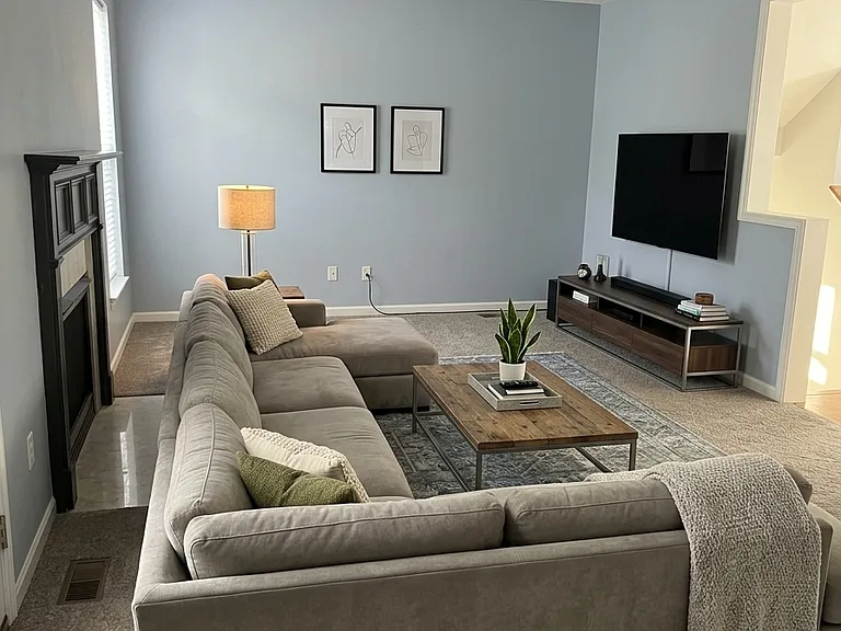 11902 Field Stone Blvd — Photo 1