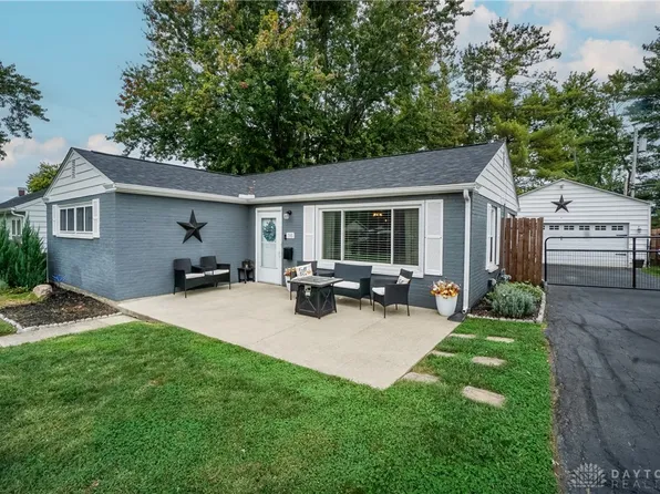 702 Southline Dr, Lebanon, OH 45036