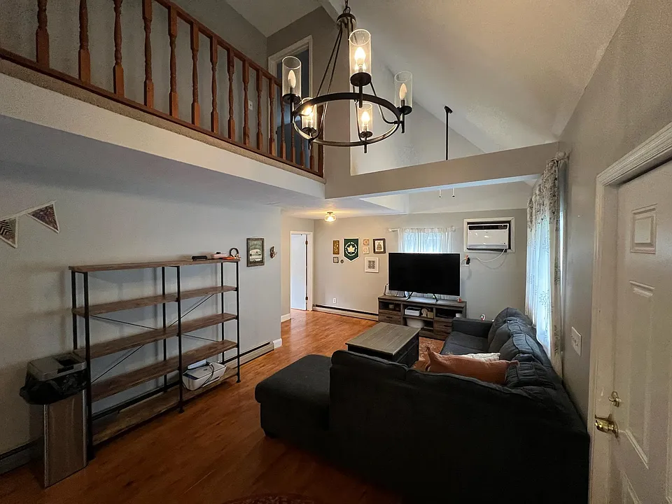 68 Glenwood Ave