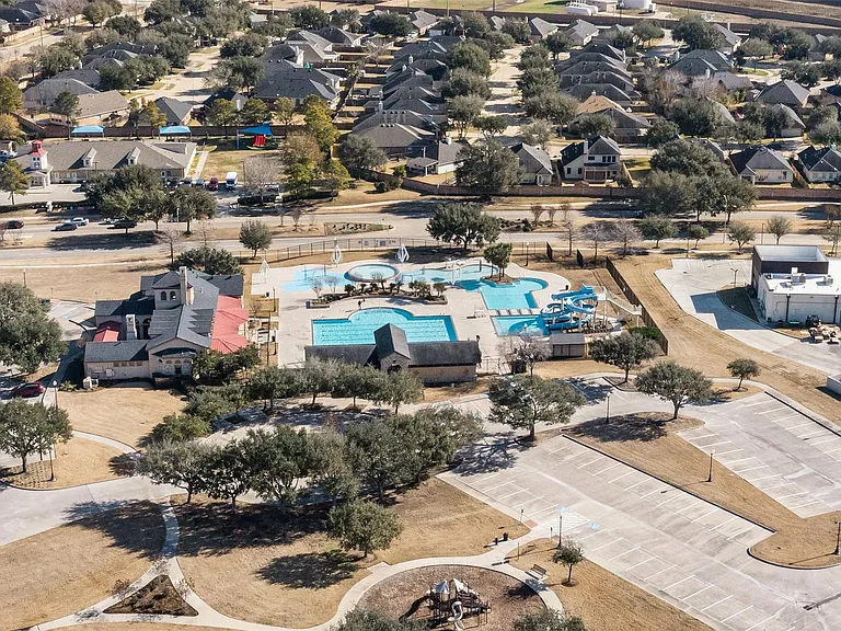 7419 Chathan Glen Ln — Photo 43