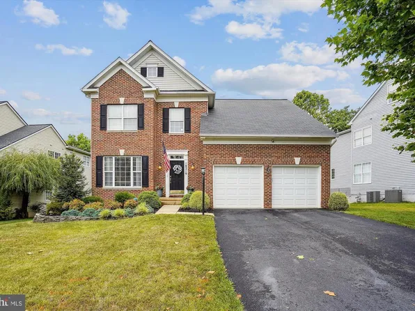 (undisclosed Address), Leesburg, VA 20176