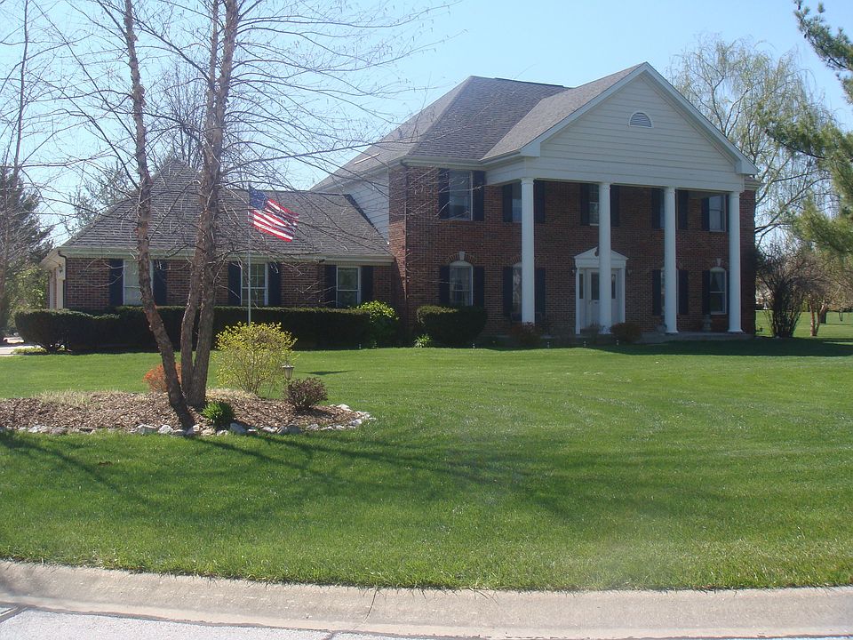 2 story, 3 sided brick