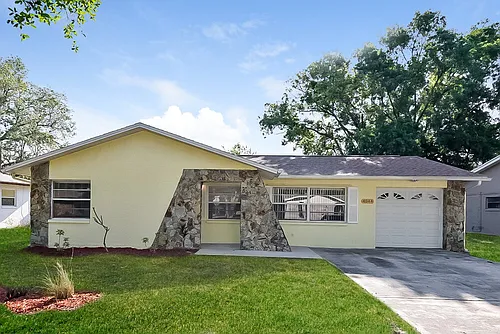4404 Sawgrass Blvd Photo 1