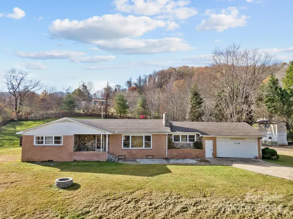 3166 Dutch Cove Rd, Canton, NC 28716