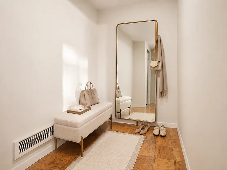 400 E 54th St #5H — Photo 6