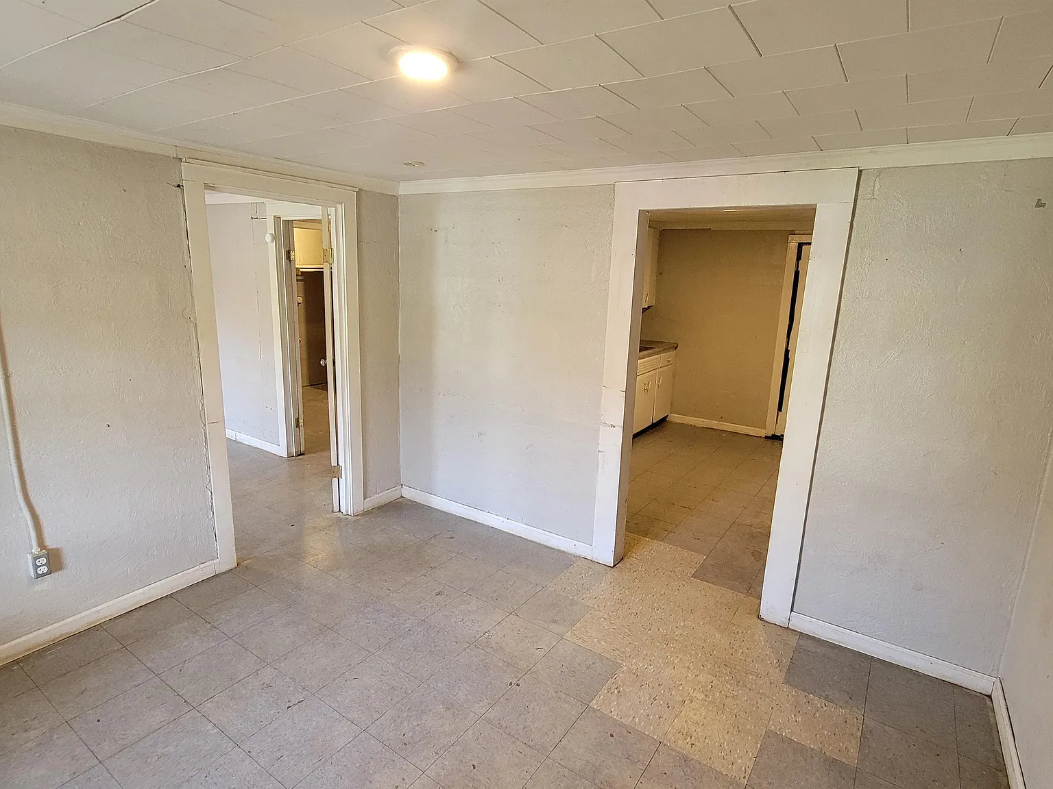 112 Tanyard Road - Unit B — Photo 3