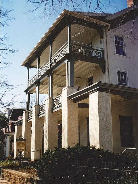 Historic Everhart Mansion