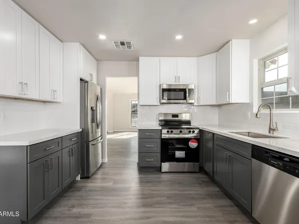 7526 W SWEETWATER Avenue, Peoria, AZ 85381