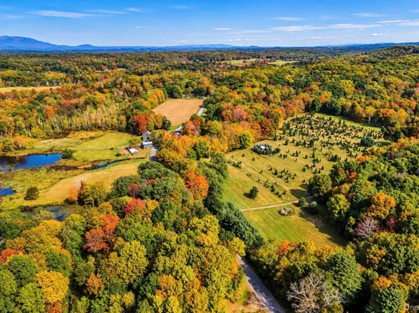 186 & 191 White Schoolhouse Rd, Rhinebeck, NY 12572