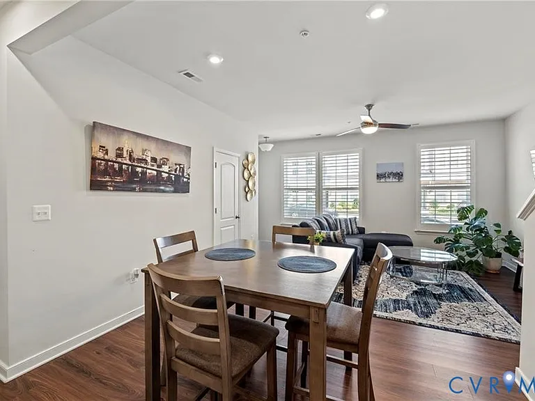 5922 Laurel Bed Ln — Photo 7