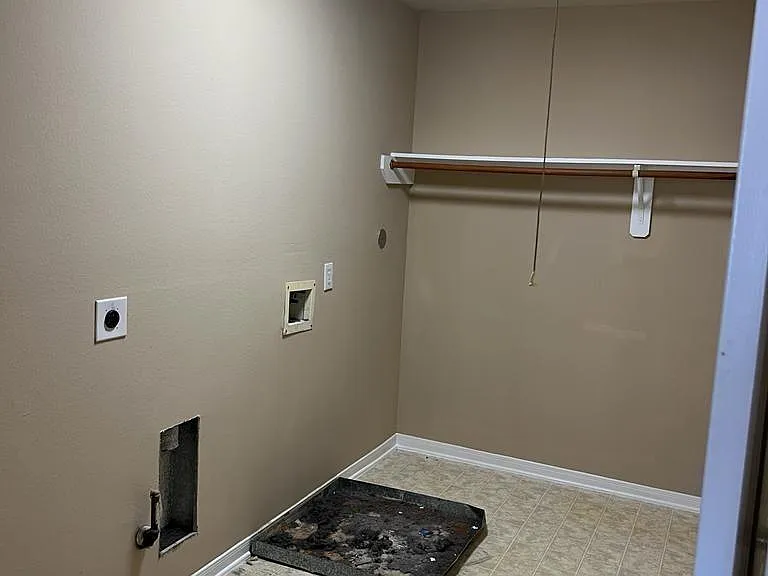 18646 Flagstone Creek Rd — Photo 29