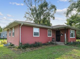 503 W Dale St, Waterloo, IA 50703