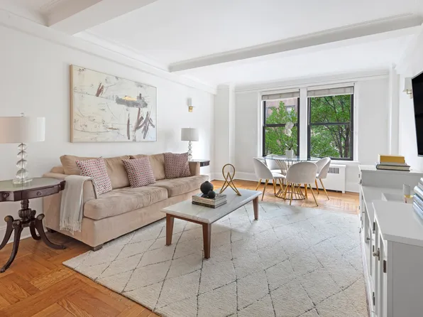 333 East 53rd Street 3KL image 1 of 9