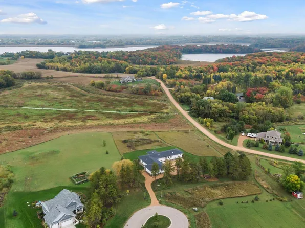 8022 Waterset Cir, Mound, MN 55364