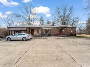 30009 Lorain Rd, North Olmsted, OH 44070