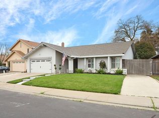 9020 Lismore Dr, Elk Grove, CA 95624