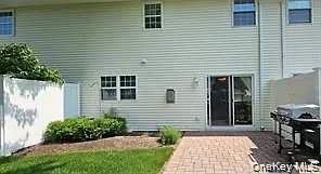 46 Blueberry Cmns — Photo 14