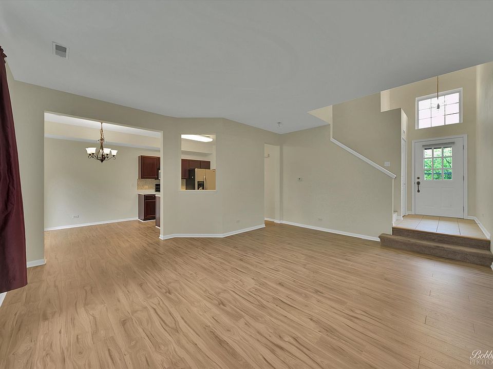 1st image of 3145 Bromley Ln