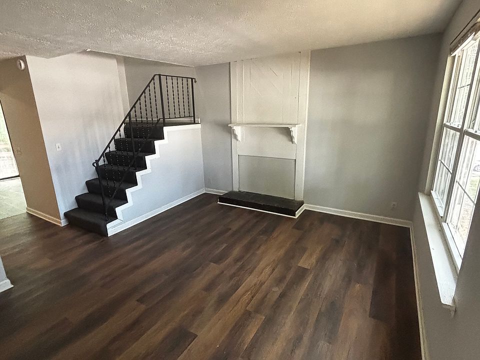 1st image of 284 Plus Park Blvd